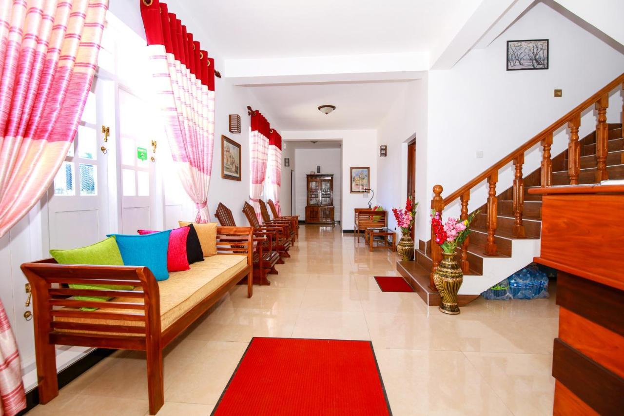 نوفارا إيلِيا Dahlia Mount View Hotel المظهر الخارجي الصورة